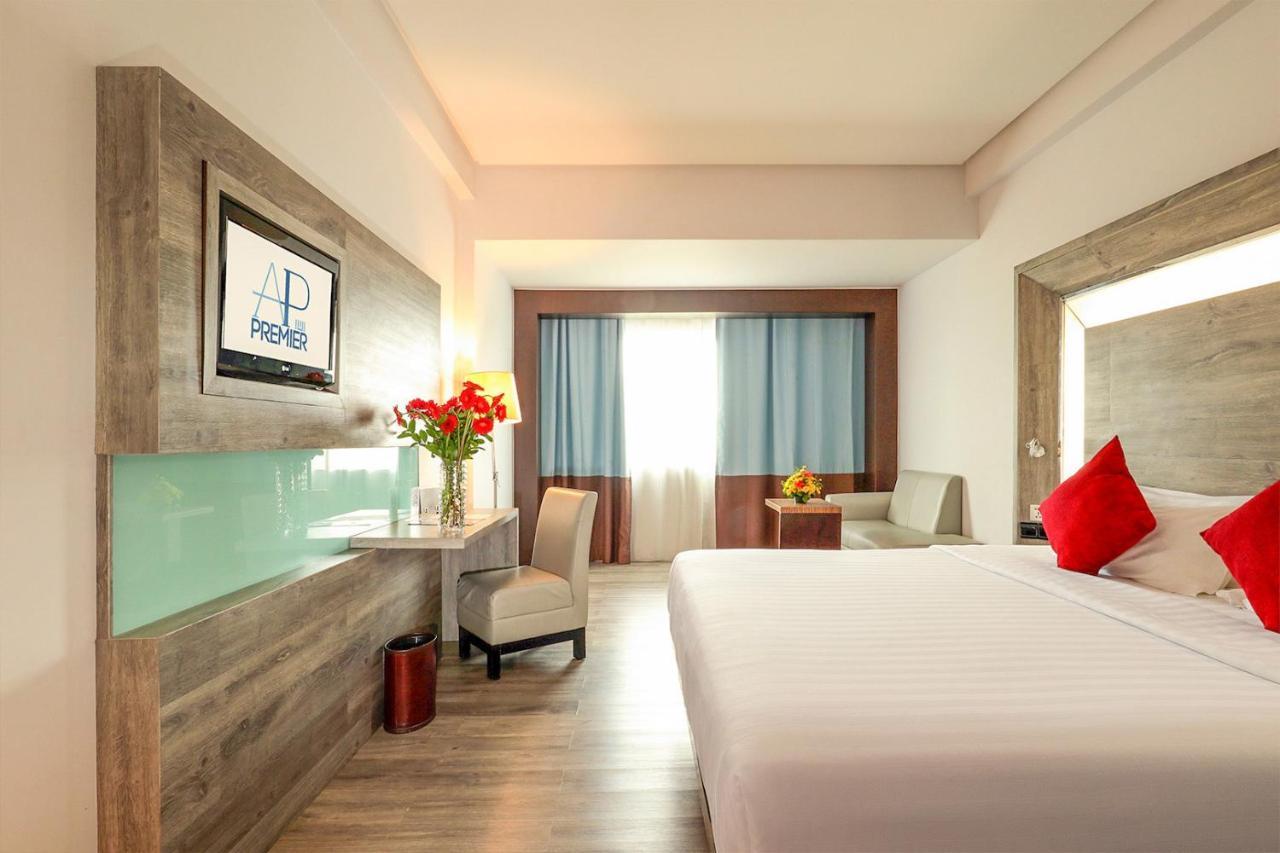 Ap Premier Batam Hotel Nagoya Exterior foto