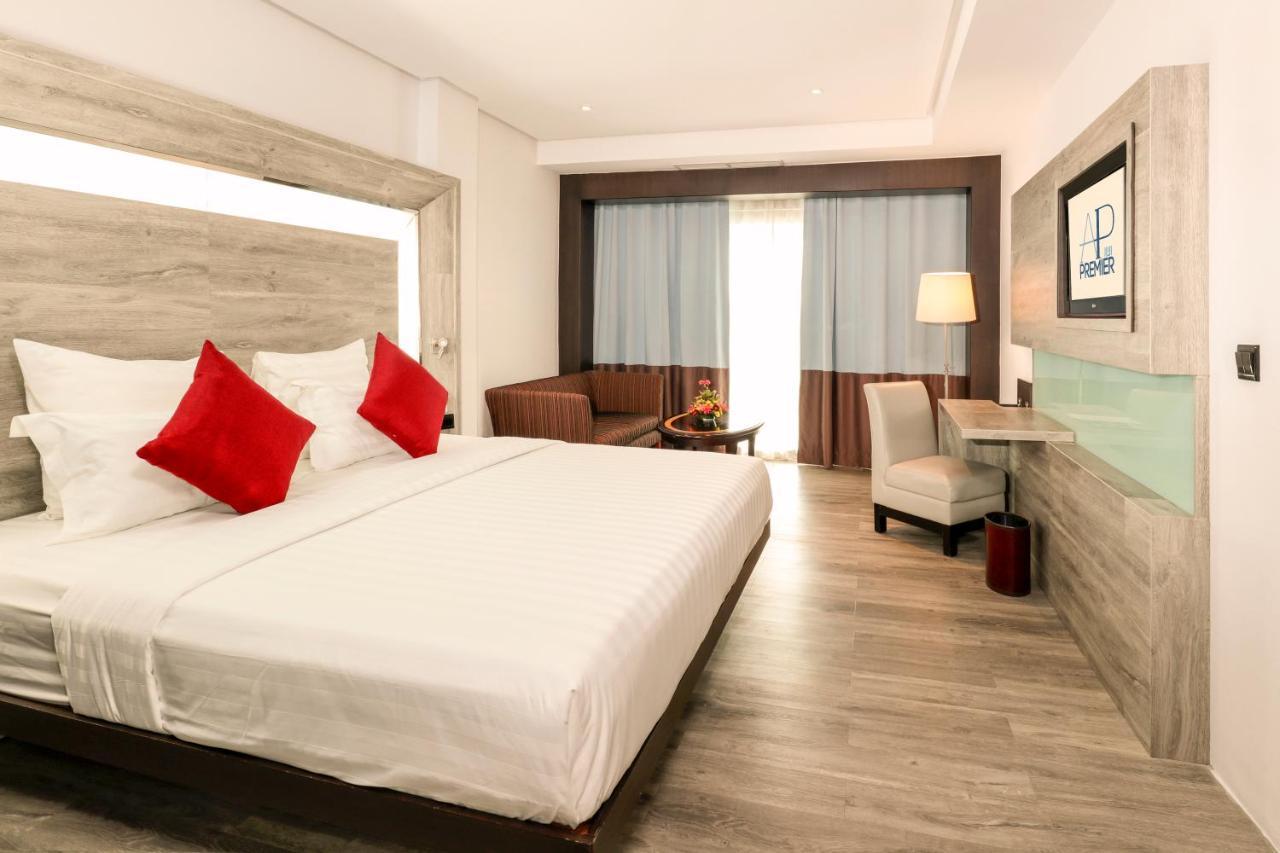 Ap Premier Batam Hotel Nagoya Exterior foto