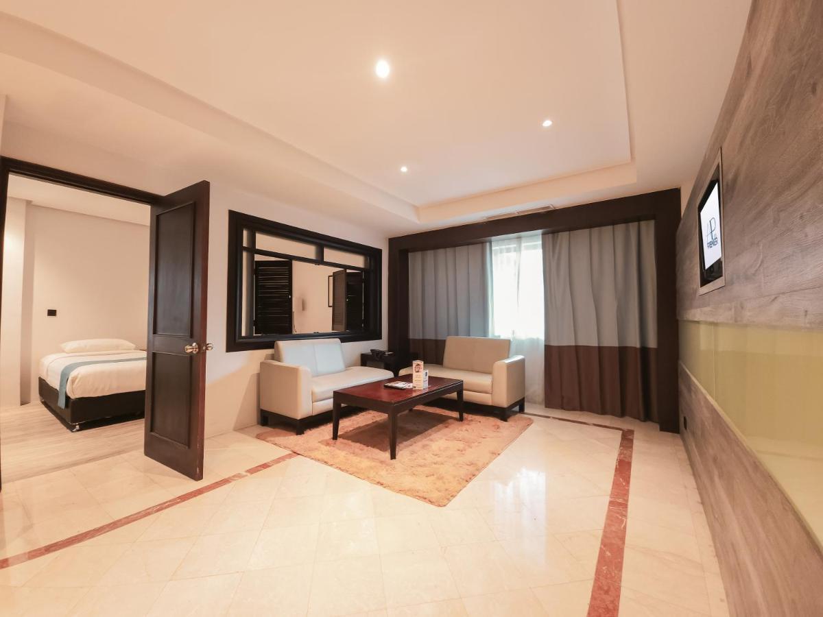 Ap Premier Batam Hotel Nagoya Exterior foto