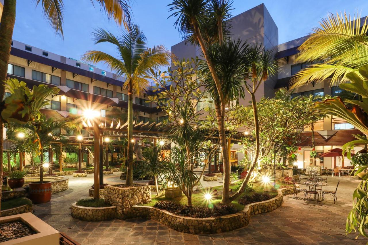 Ap Premier Batam Hotel Nagoya Exterior foto